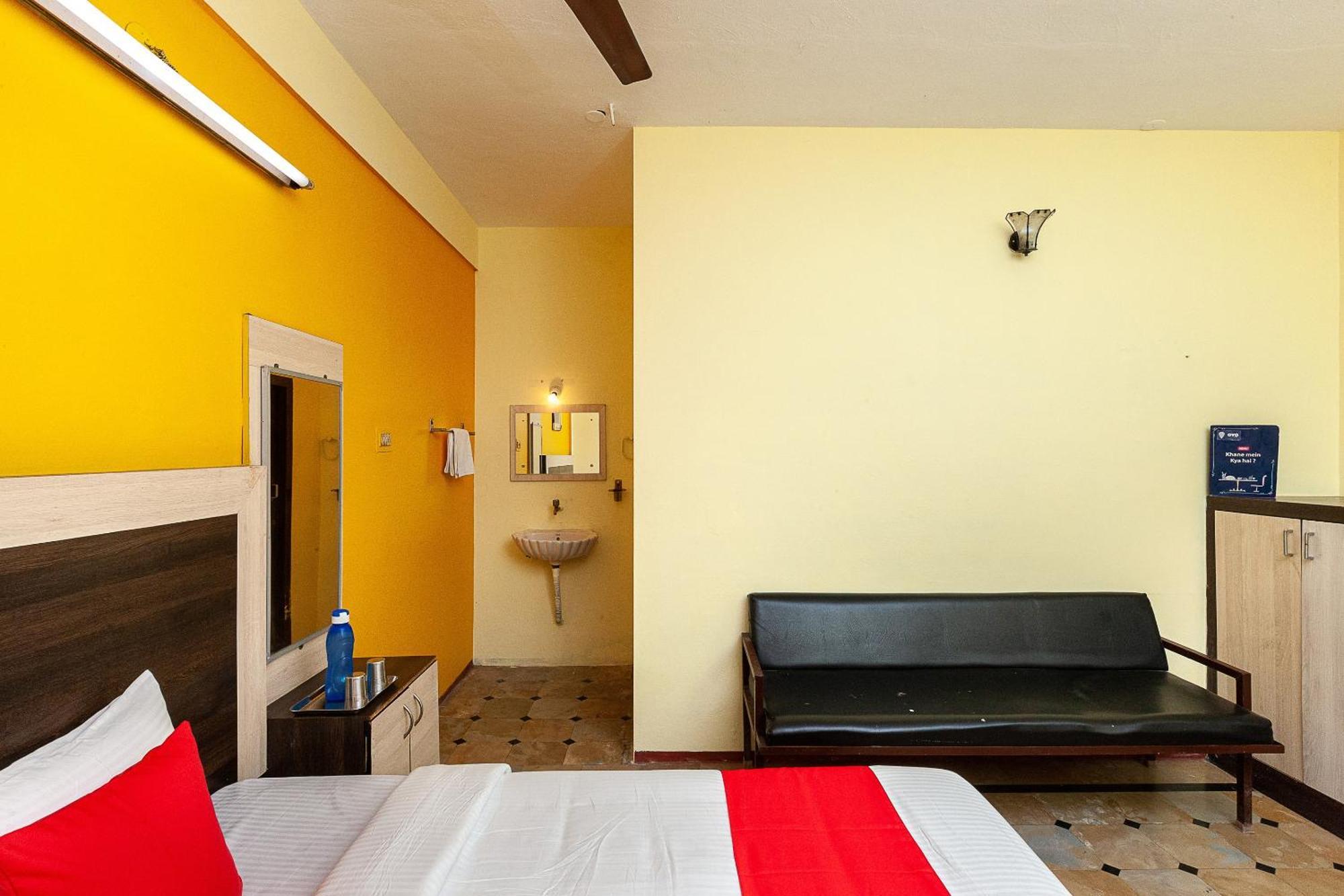 Collection O Ammayi Hotels & Resorts Tiruvannāmalai 외부 사진
