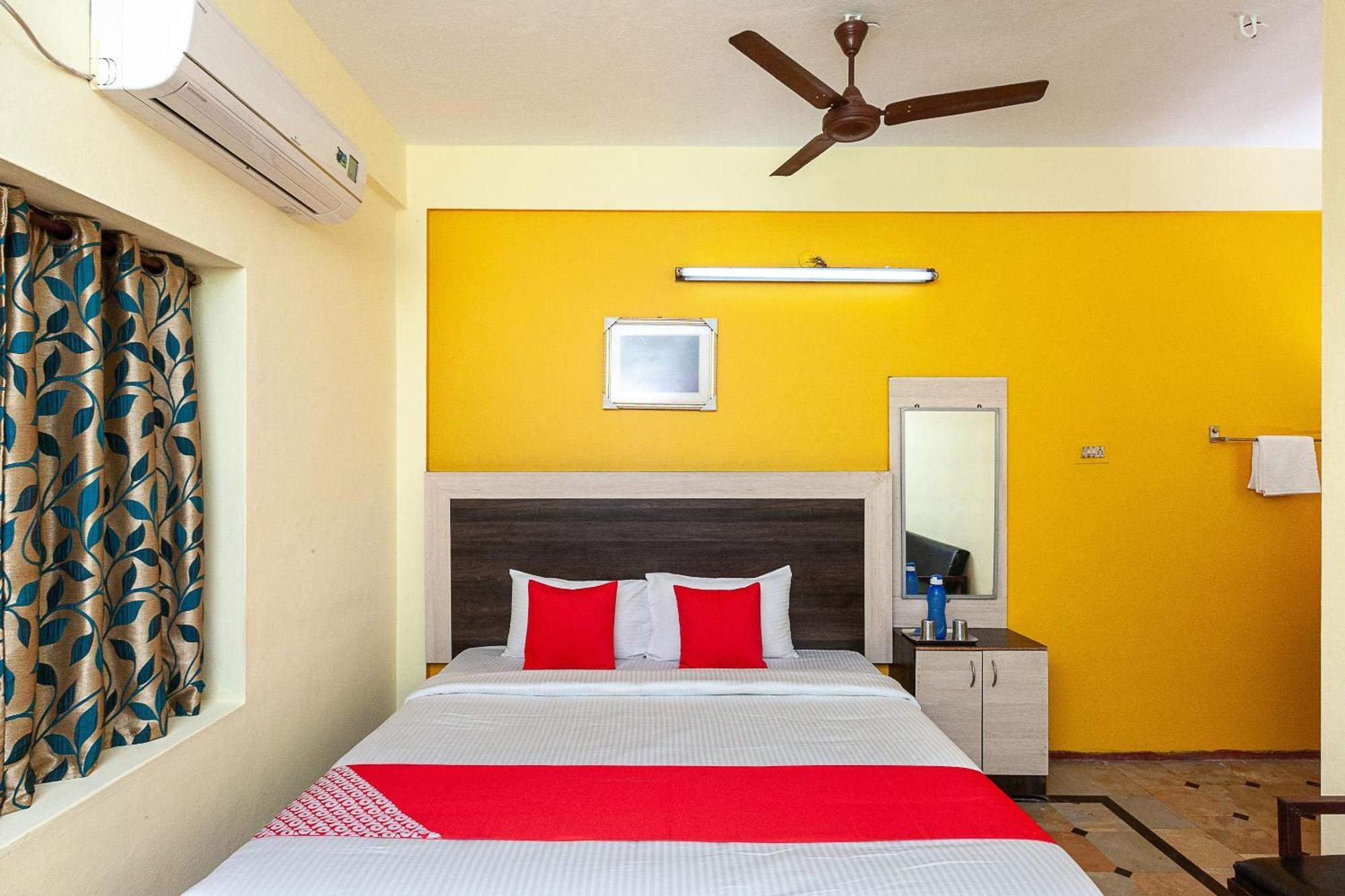 Collection O Ammayi Hotels & Resorts Tiruvannāmalai 외부 사진