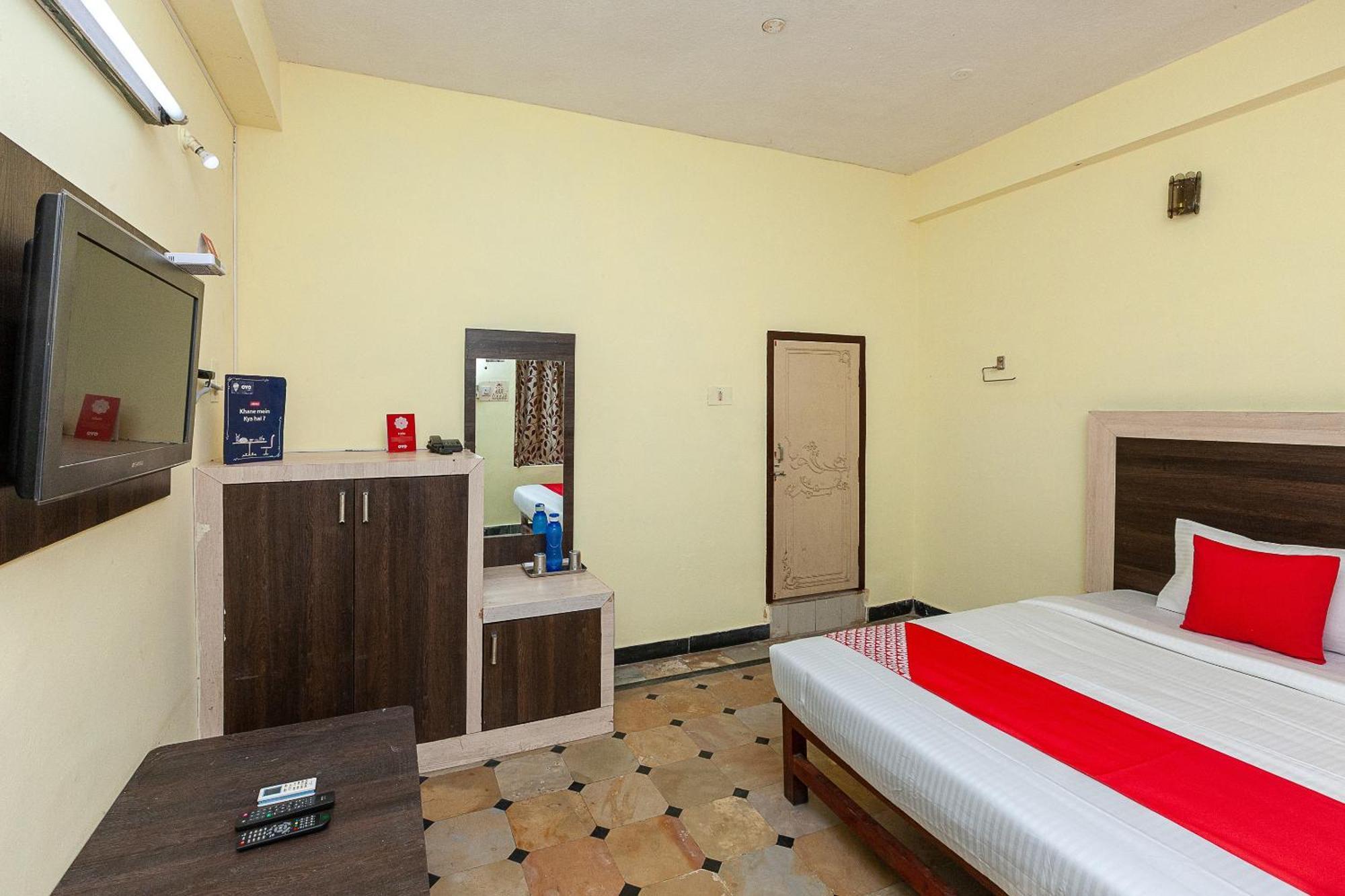 Collection O Ammayi Hotels & Resorts Tiruvannāmalai 외부 사진