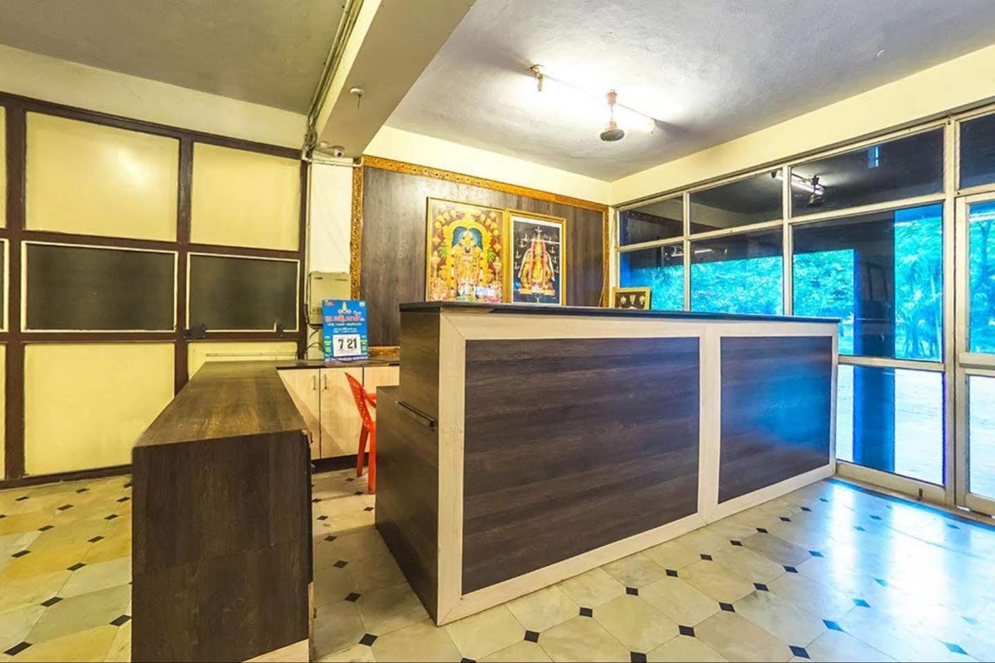 Collection O Ammayi Hotels & Resorts Tiruvannāmalai 외부 사진