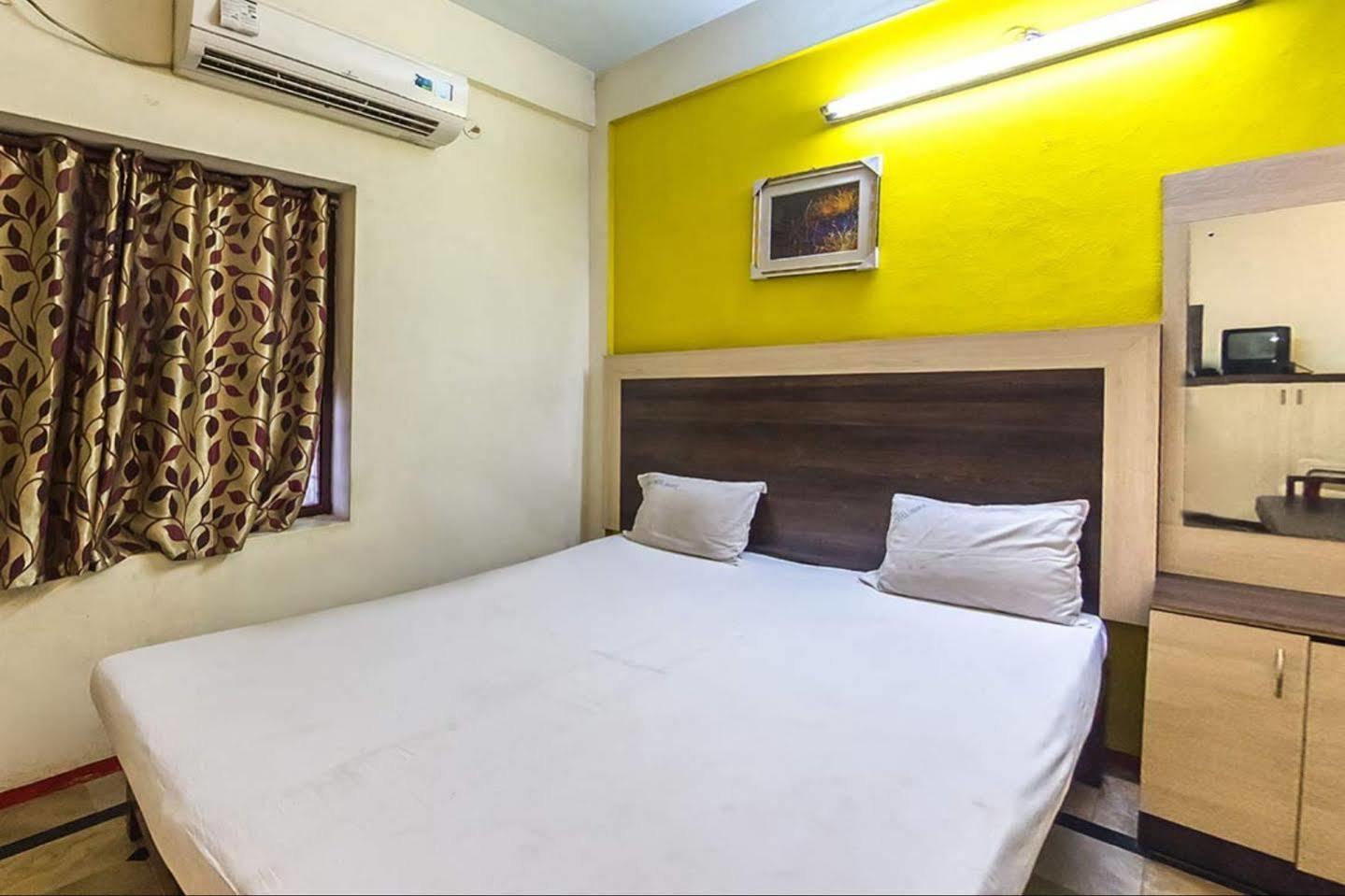 Collection O Ammayi Hotels & Resorts Tiruvannāmalai 외부 사진